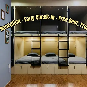 Jungle Dorm Hostal