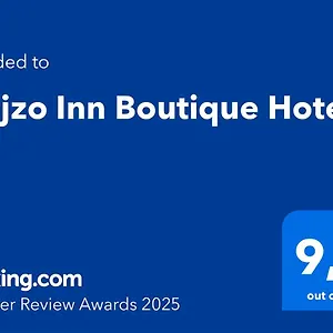 Mojzo Boutique Nha Trang